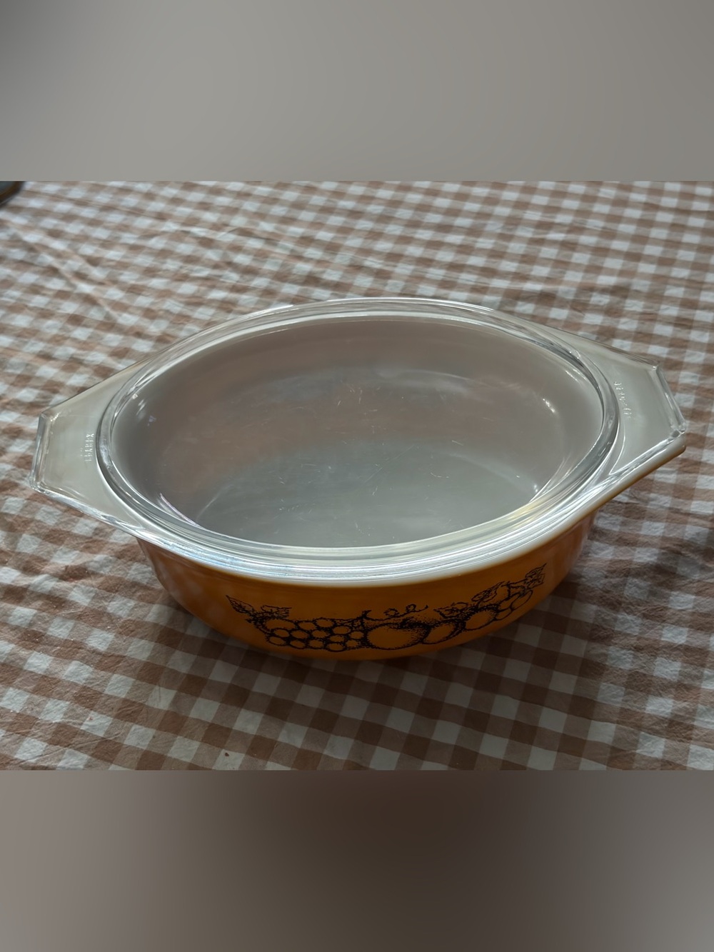 Pyrex Yellow Harvest Grape & Fruit Oval Casserole Dish